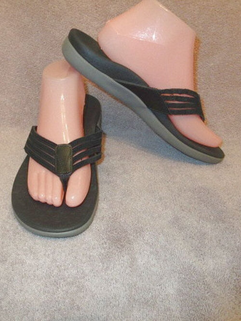 Vionic Fallyn Comfort Sandals Size 9 Orthotic Arch Toe Post Flip Flops Thong